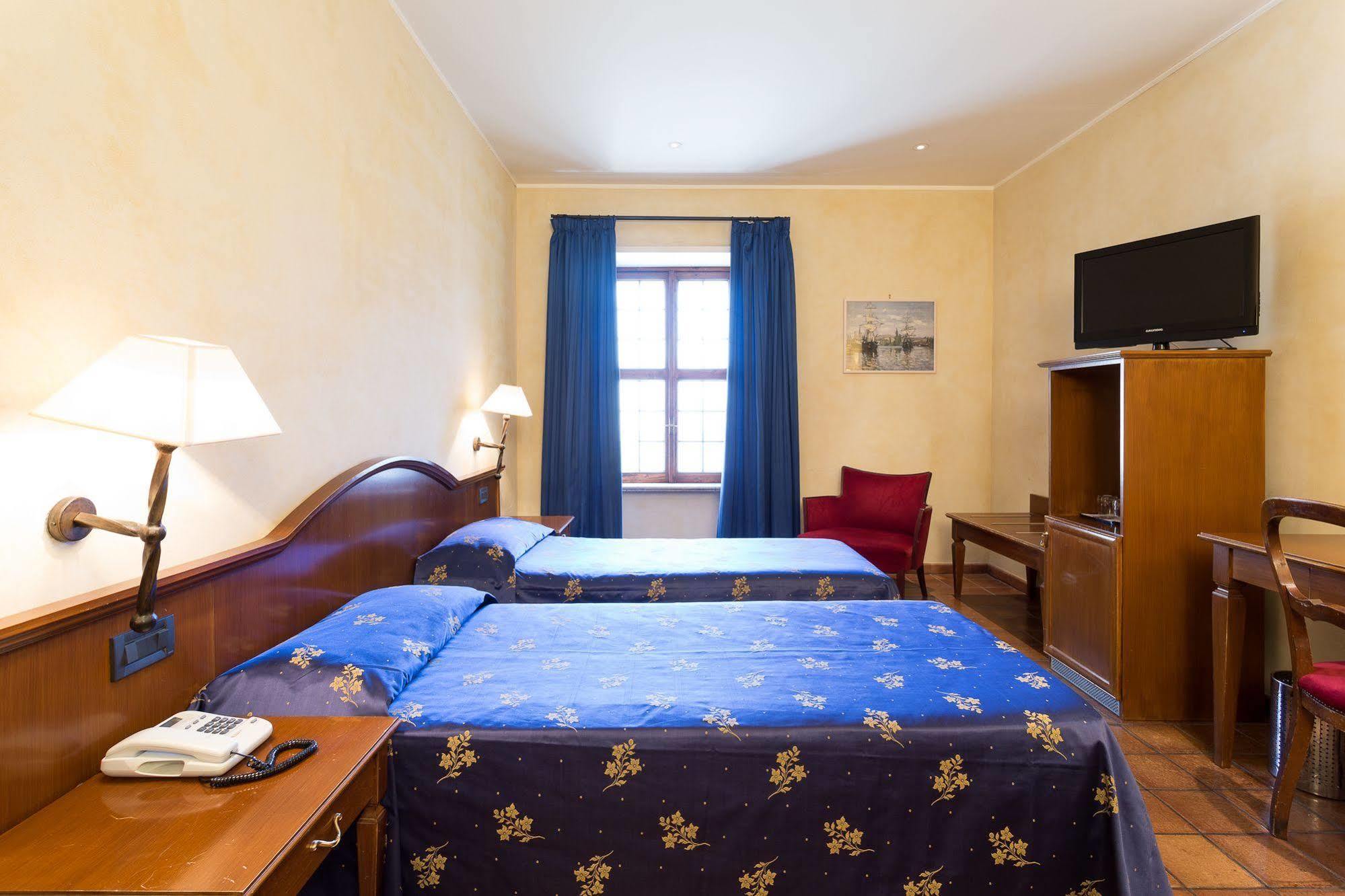 Hotel Columbus Roma Ngoại thất bức ảnh